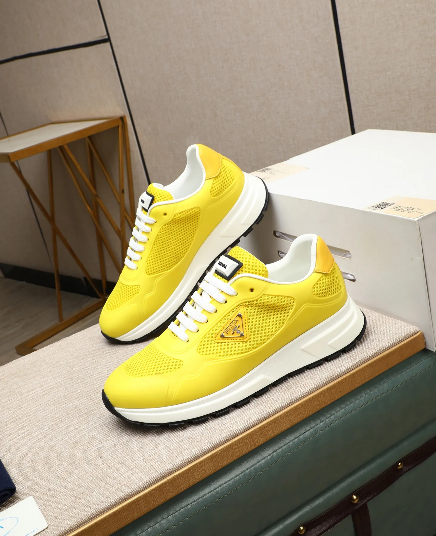 Men's shoes 💰580 [PRADA] Prada - High-end quality original order - Upper: 🔝 silk calfskin, brand canvas cloth, brand metal fasteners - Lining: mesh, foot pads; top-grade cowhide - Outsole: ultra-light TPU foam; molded outsole - Ultra-high quality control·Fine workmanship: highlighted (high-end·luxury·grade) -Size: 38-44 (45 can be customized) Wang